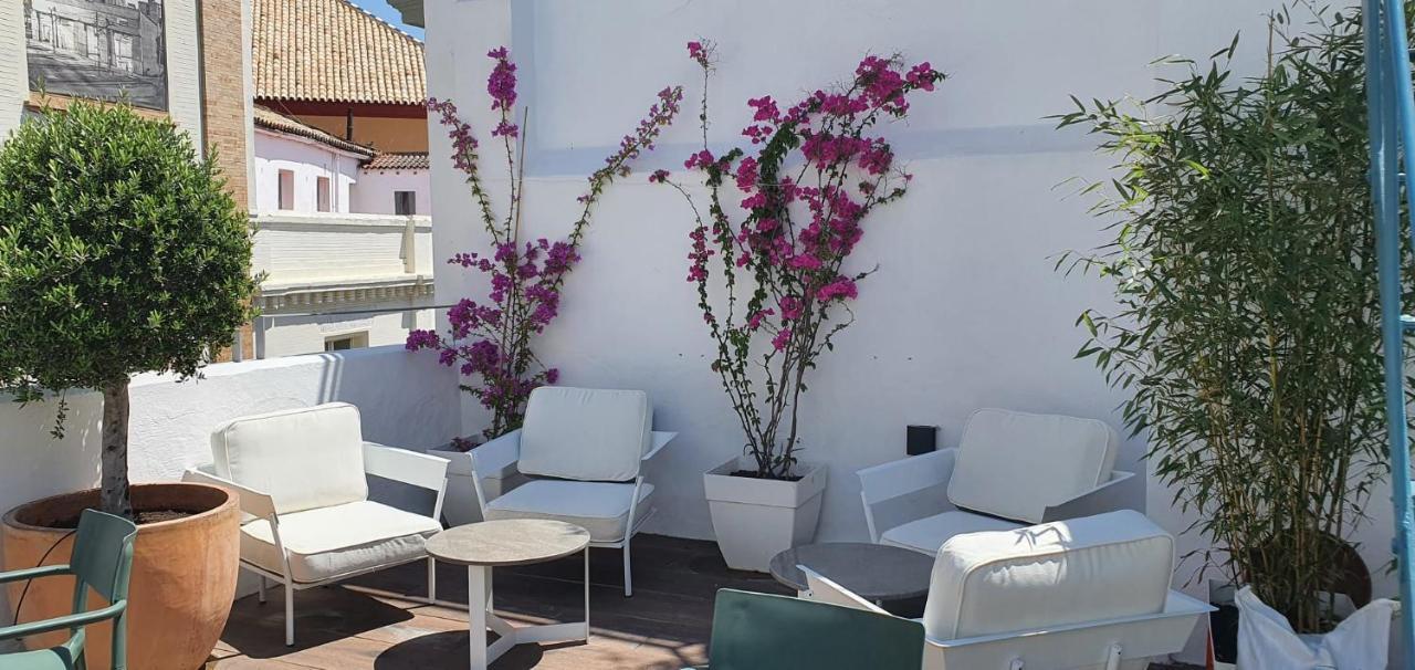 Mdd4 Health Experience Hotel - Adults Only Siviglia Esterno foto